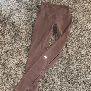 Pink Alo leggings. size small